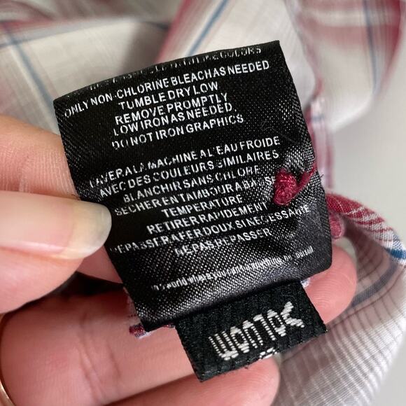 Volcom plaid button down short sleeve size Large - Picture 6 of 10